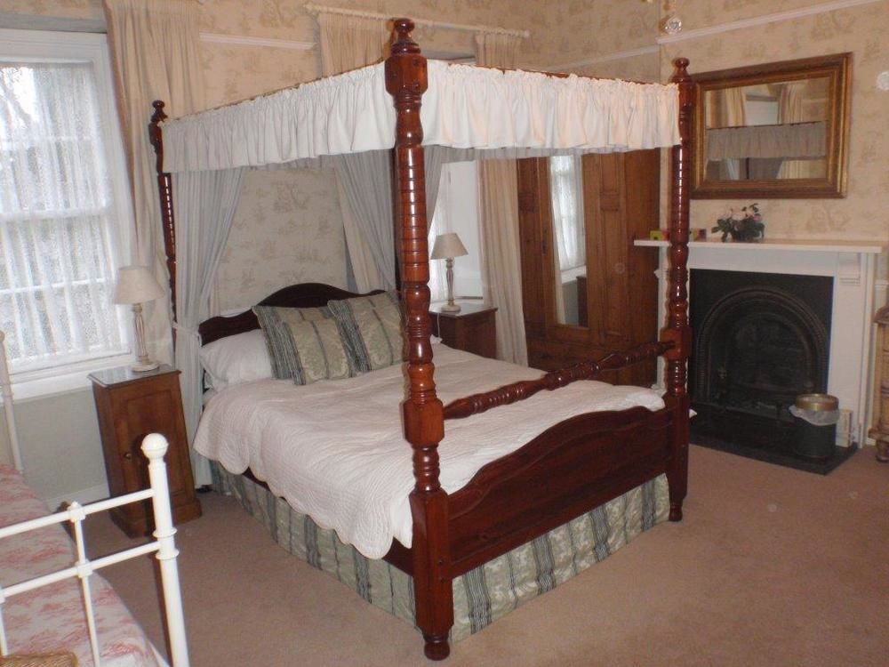 The Old Parsonage Bed & Breakfast Farrington Gurney Exterior photo